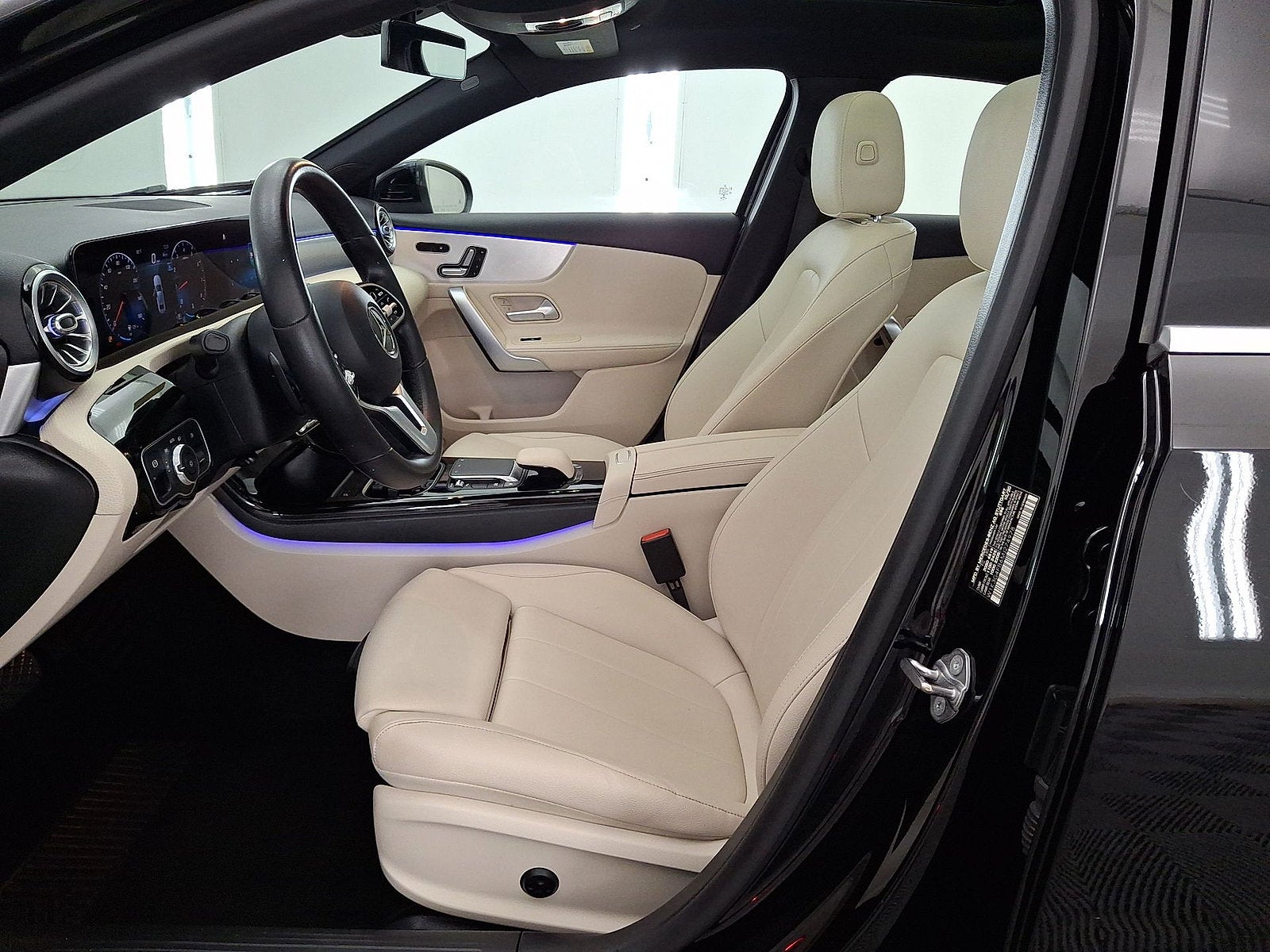 2021 Mercedes-Benz A 220 A 220