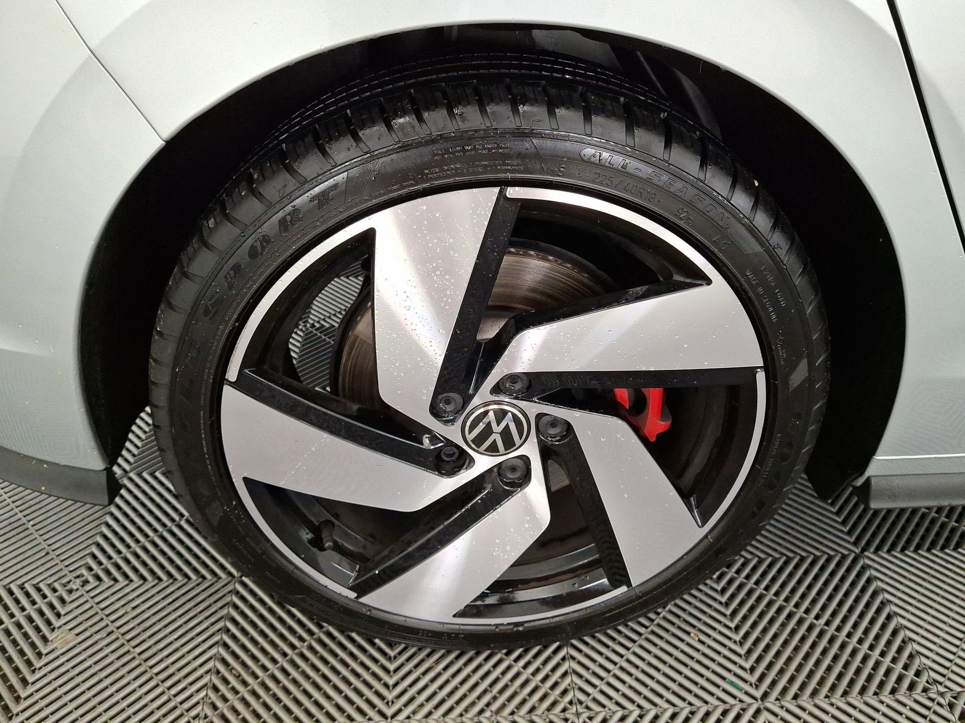 2023 Volkswagen Golf GTI S