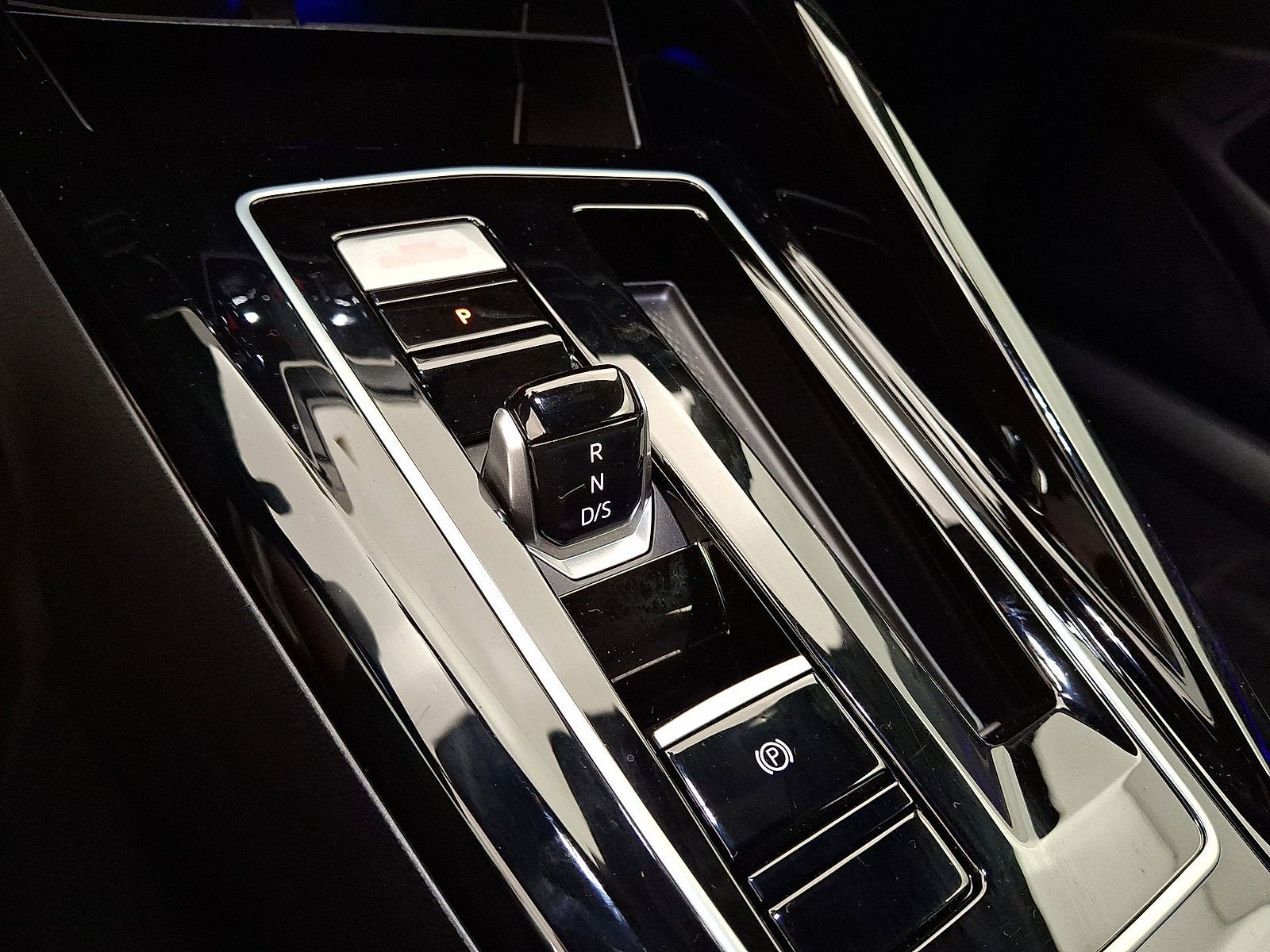 2023 Volkswagen Golf GTI S