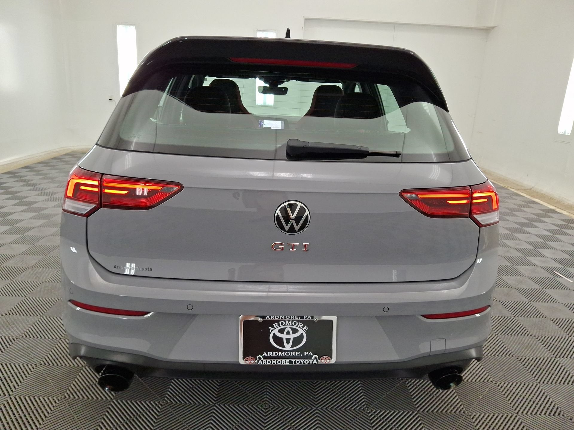 2024 Volkswagen Golf GTI SE