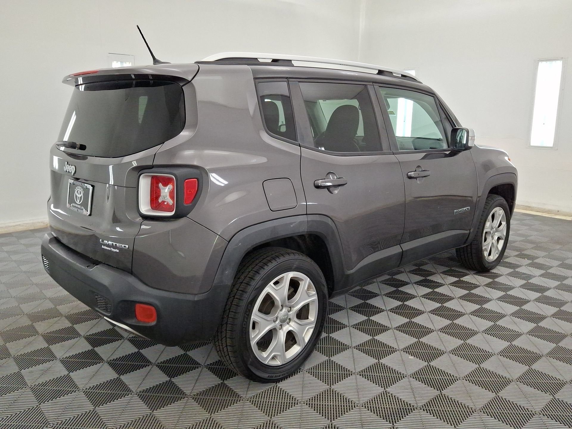 2017 Jeep Renegade Limited