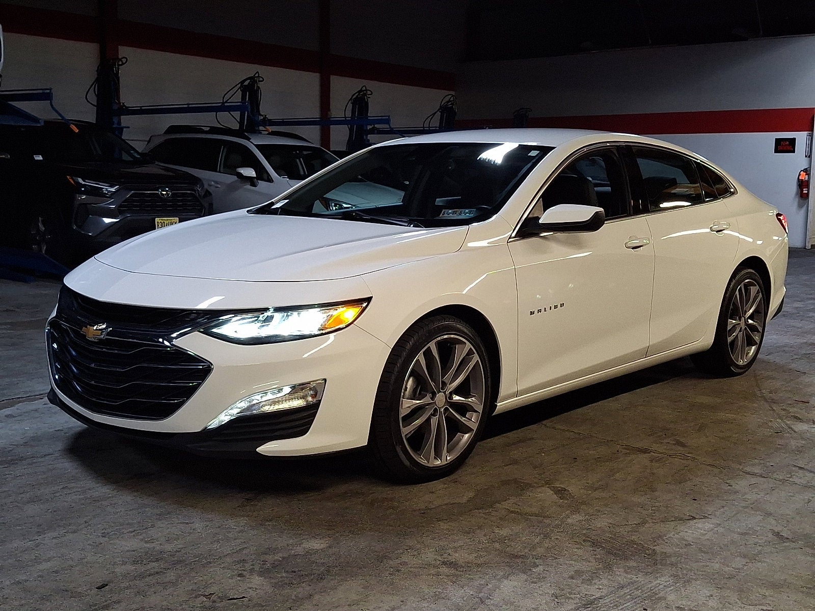 2024 Chevrolet Malibu LT