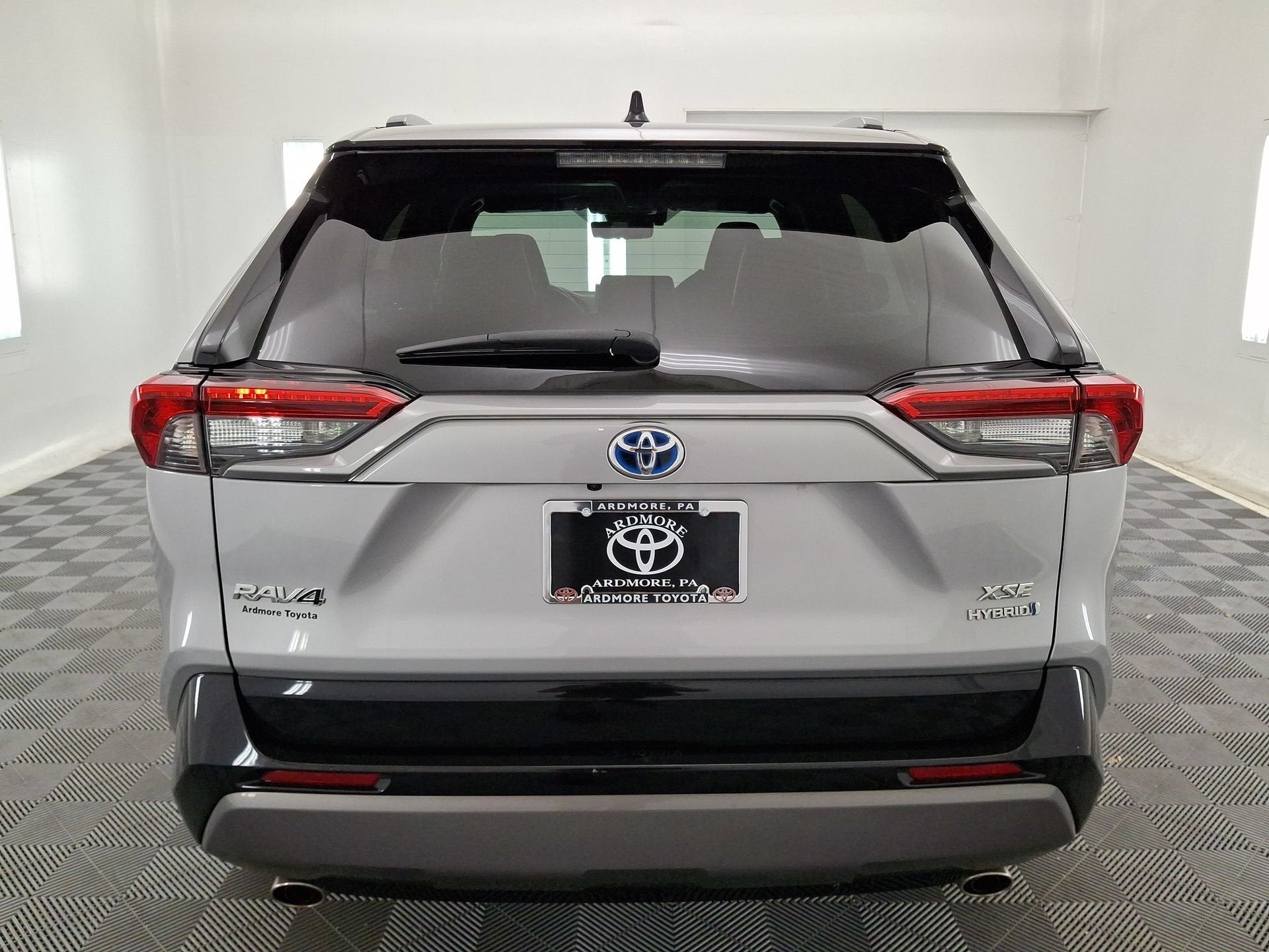 2020 Toyota RAV4 Hybrid XSE