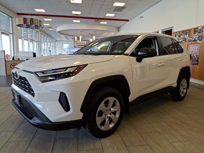 2025 Toyota RAV4 LE