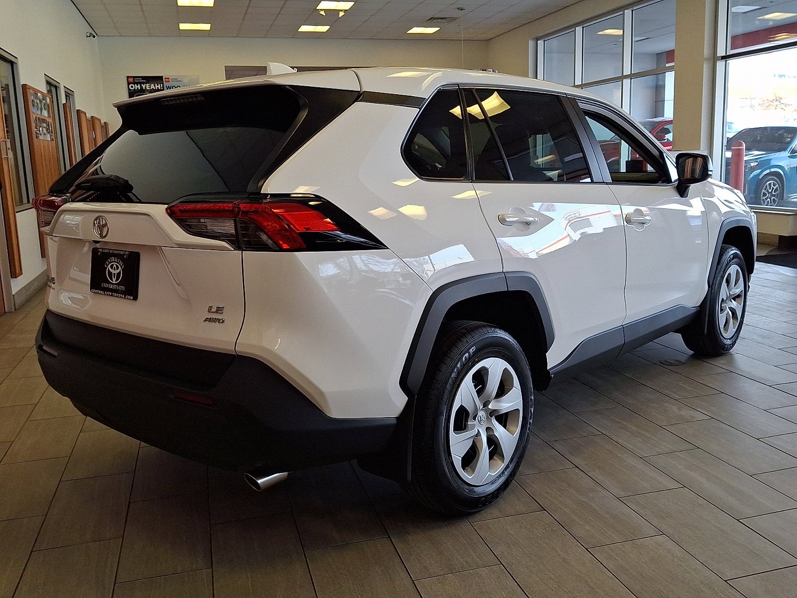 2025 Toyota RAV4 LE