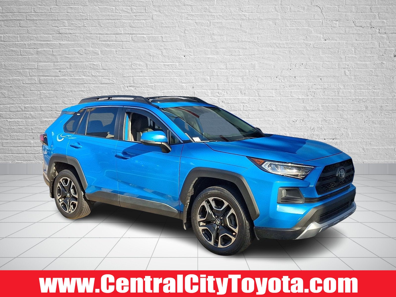 2019 Toyota RAV4 Adventure