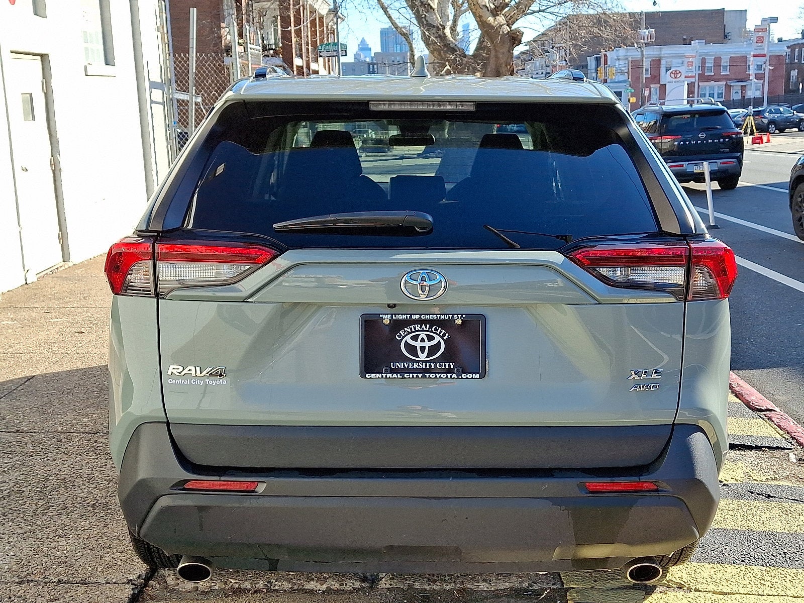 2023 Toyota RAV4 XLE