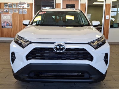 2025 Toyota RAV4 XLE