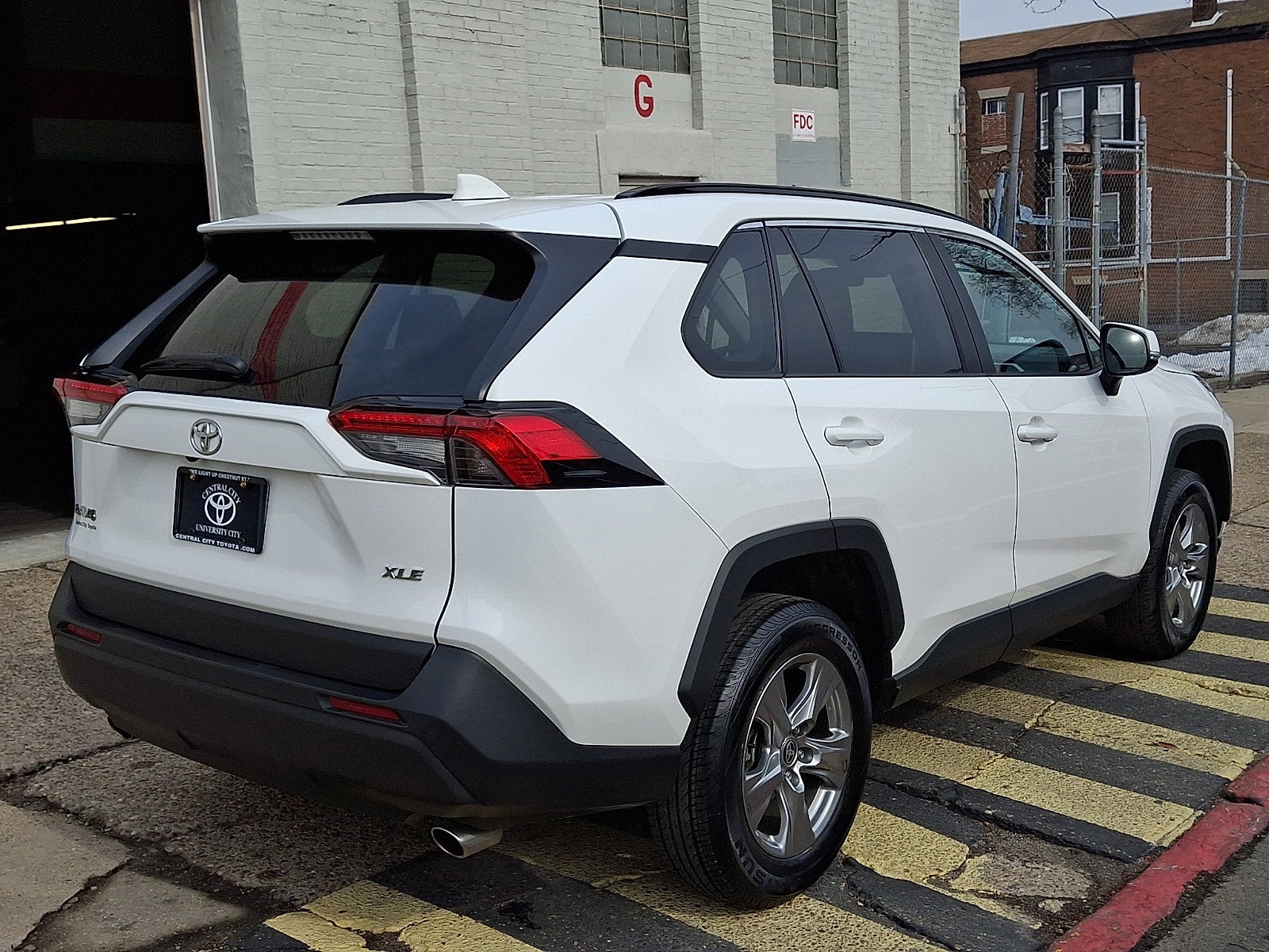 2024 Toyota RAV4 XLE