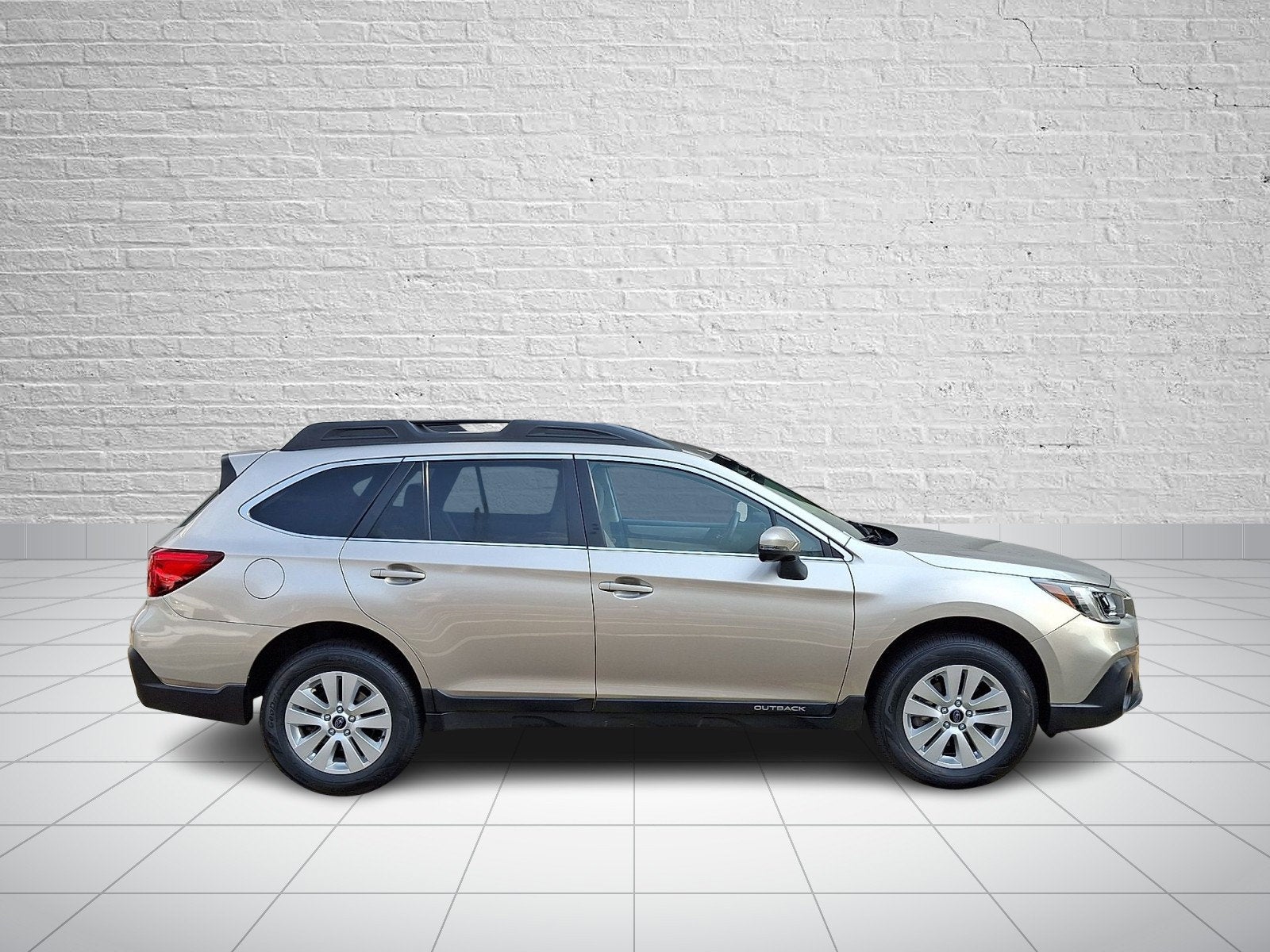 2018 Subaru Outback Premium