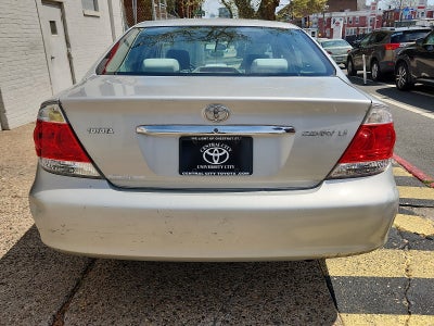 2005 Toyota Camry XLE