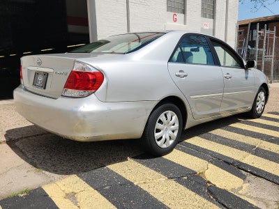 2005 Toyota Camry XLE