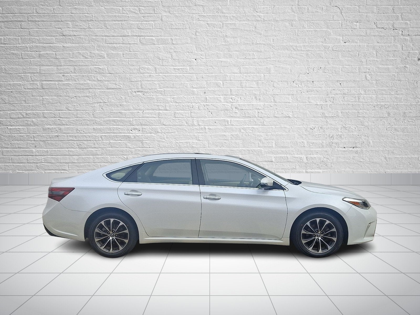 2016 Toyota Avalon XLE Premium