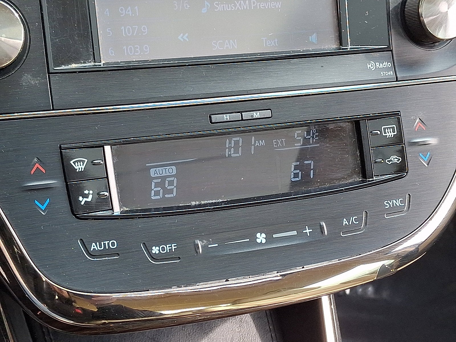 2014 Toyota Avalon XLE