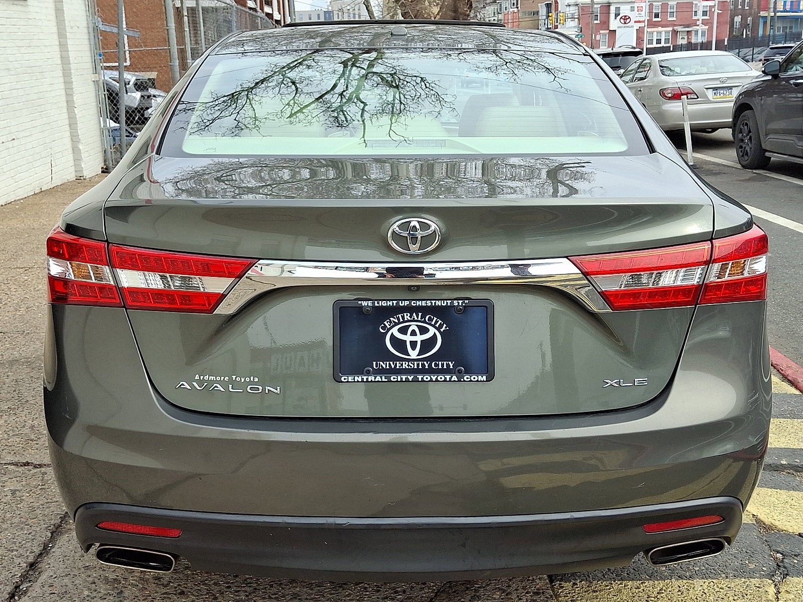 2014 Toyota Avalon XLE