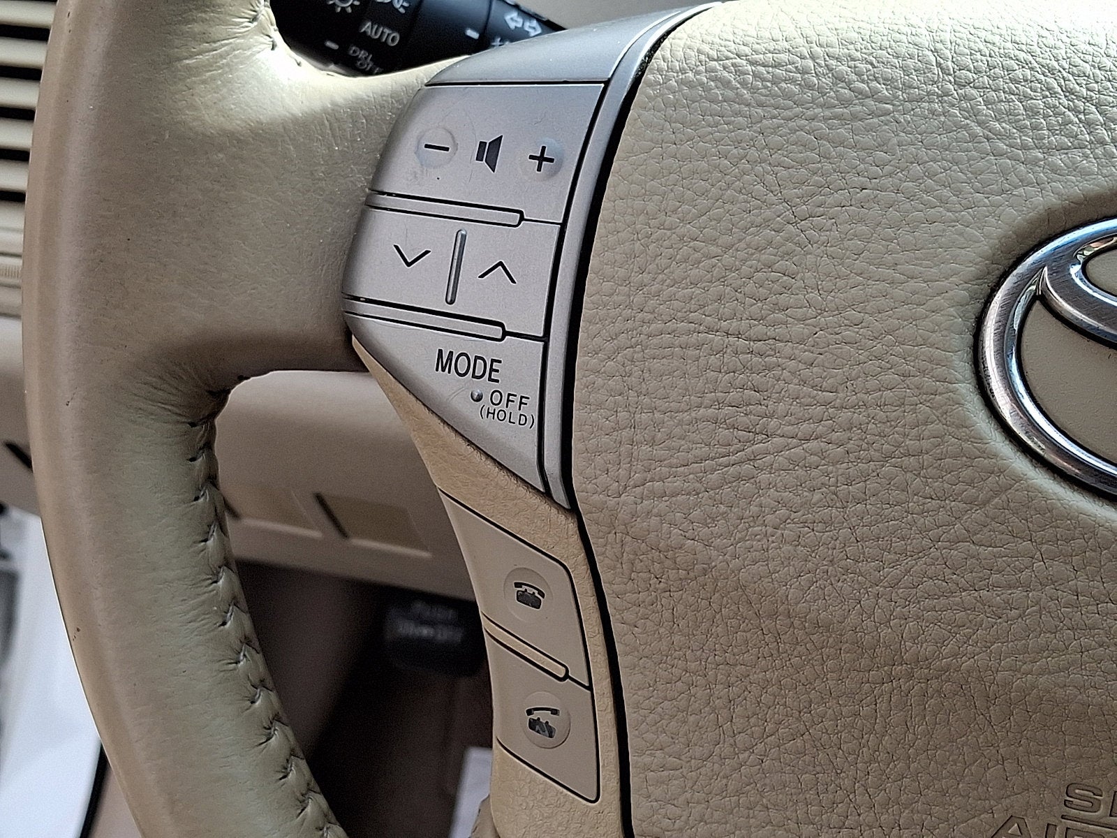 2009 Toyota Avalon XLS