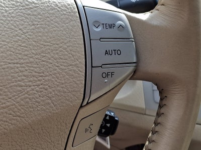 2009 Toyota Avalon XLS