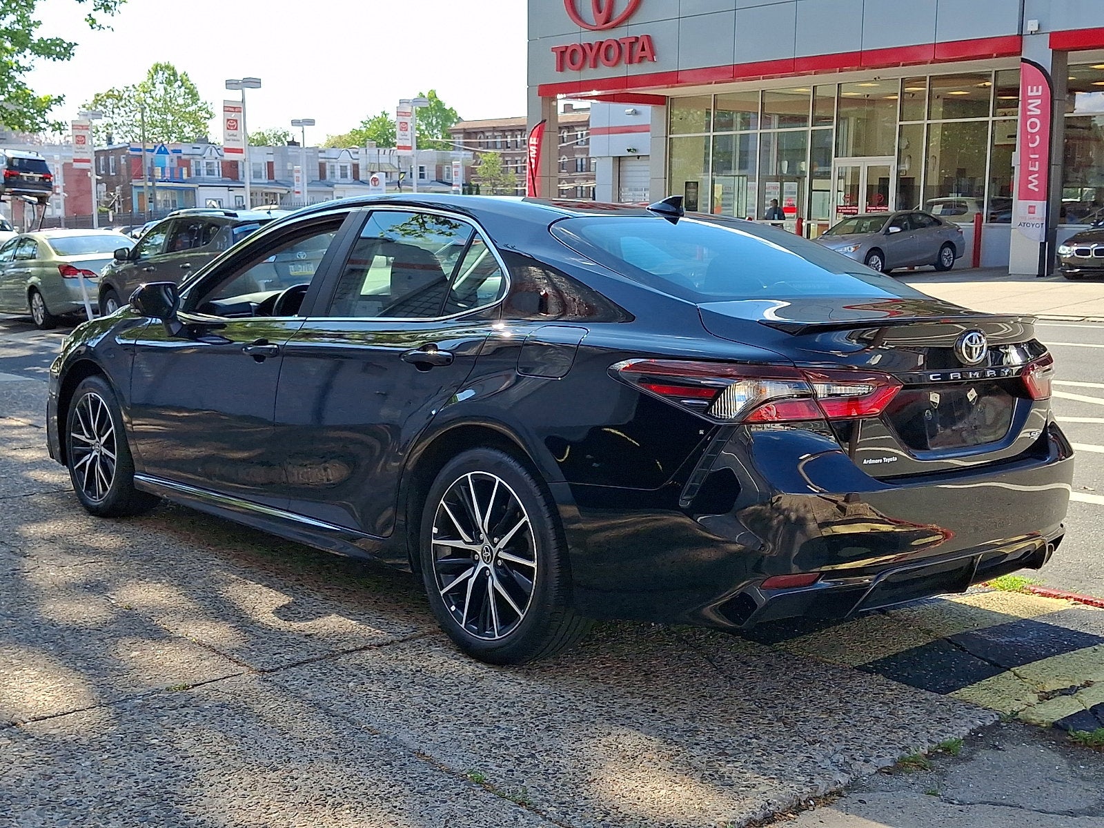 2024 Toyota Camry SE