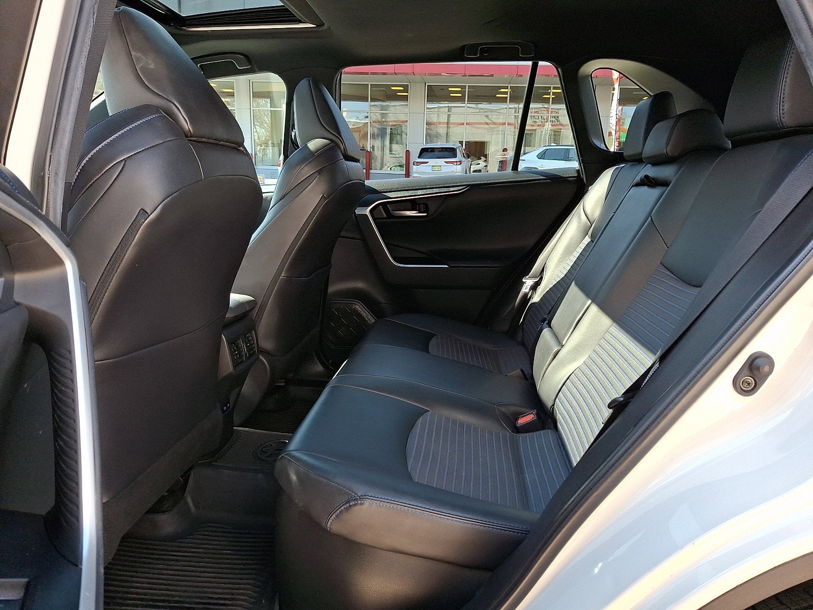 2022 Toyota RAV4 Hybrid XSE