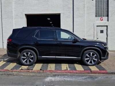 2023 Honda Pilot Touring