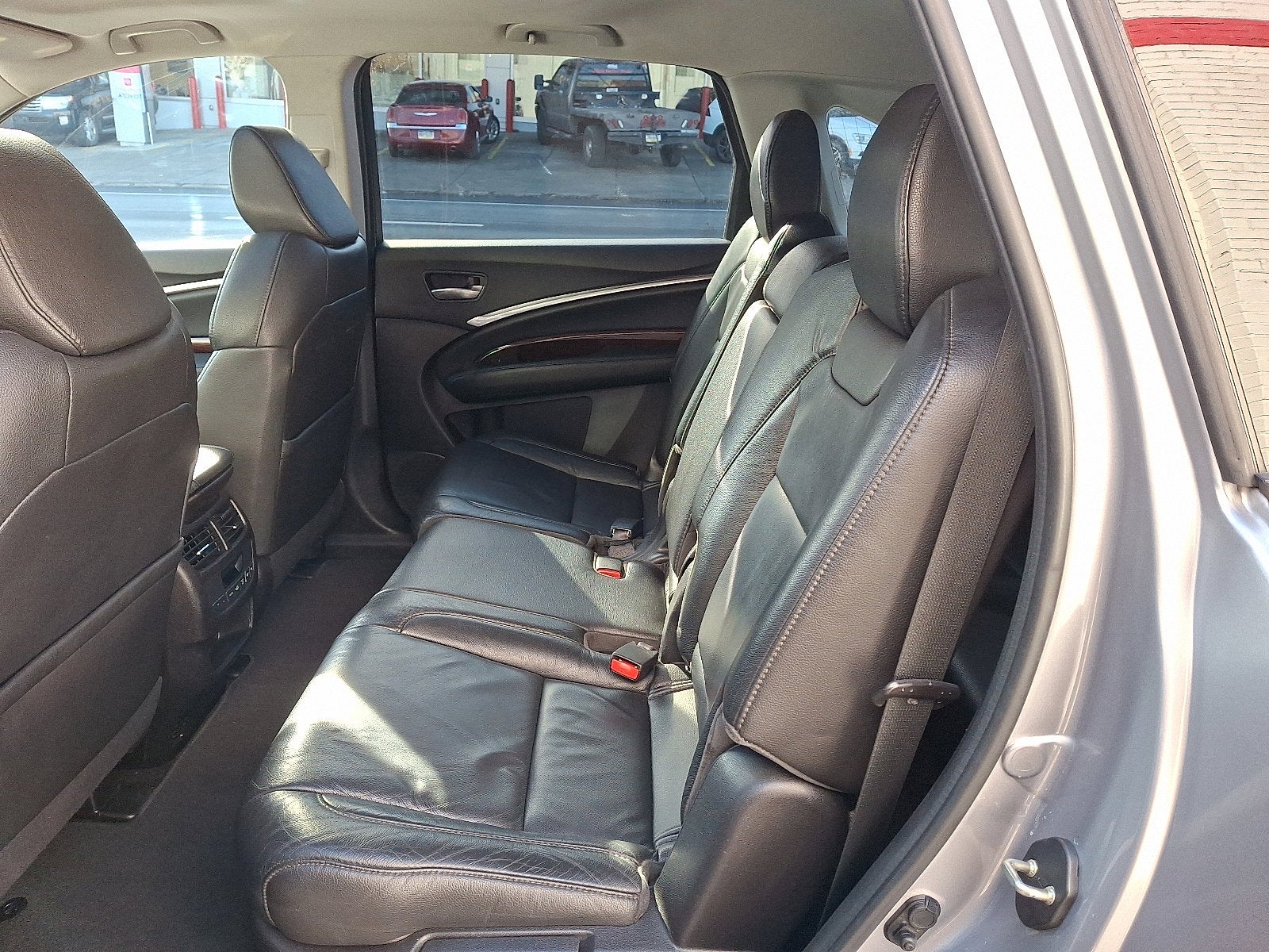 2016 Acura MDX with Tech