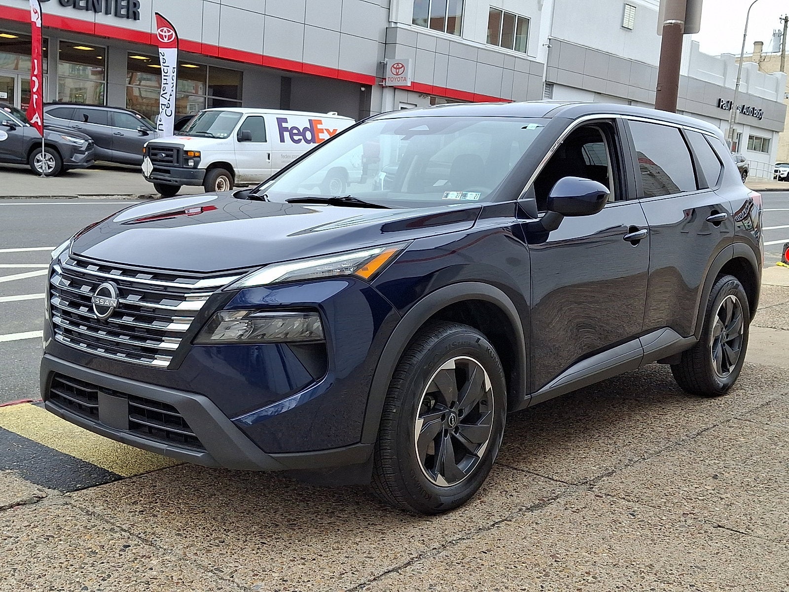 2024 Nissan Rogue SV
