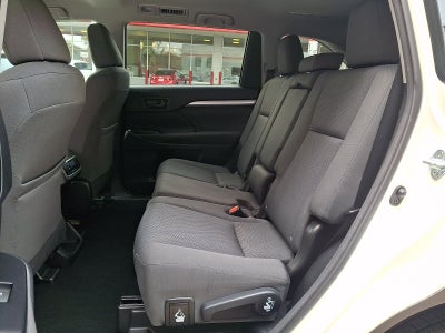 2016 Toyota Highlander LE