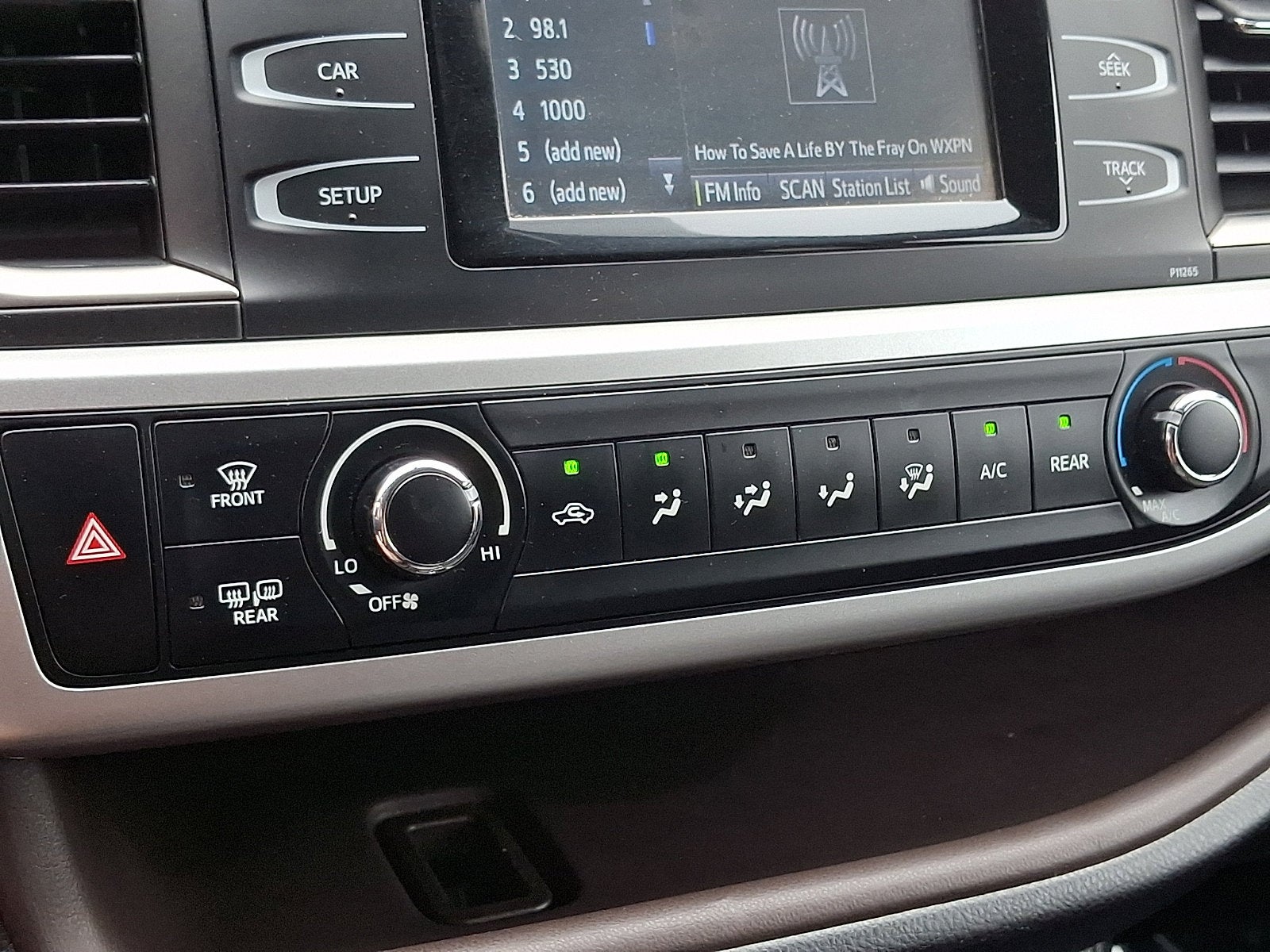 2016 Toyota Highlander LE