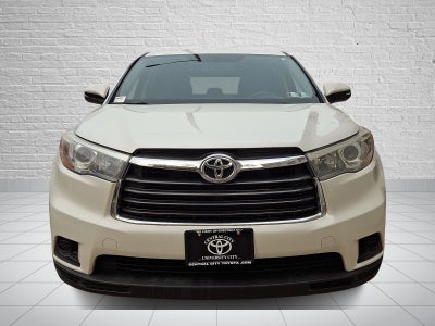 2016 Toyota Highlander LE