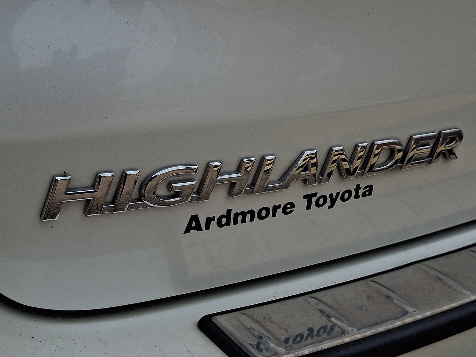 2016 Toyota Highlander LE