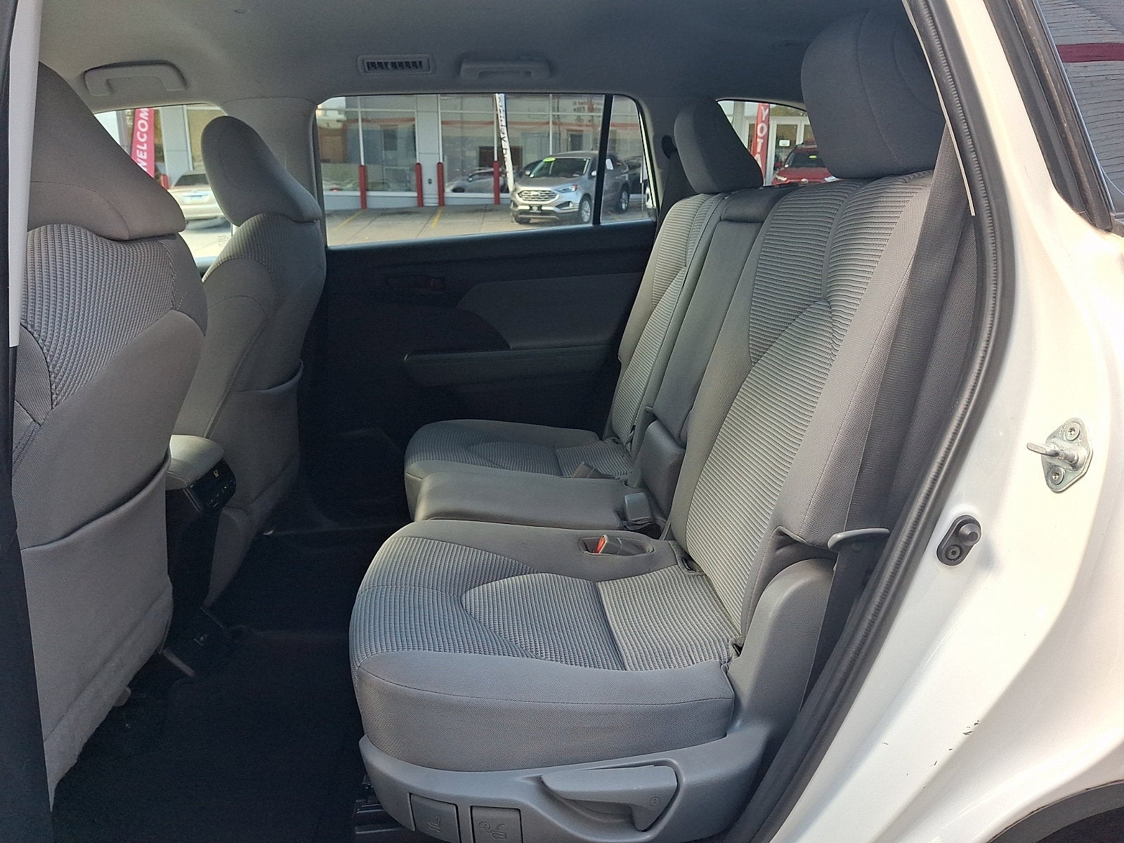 2022 Toyota Highlander L