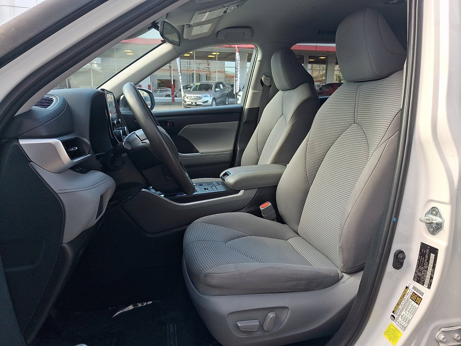 2022 Toyota Highlander L