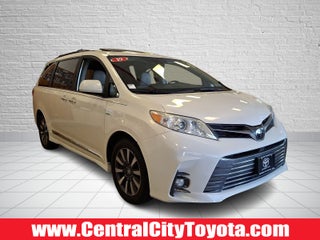 2019 Toyota Sienna XLE