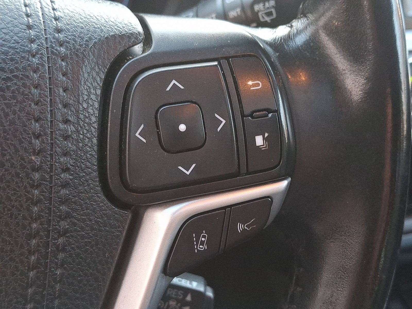 2019 Toyota Highlander Hybrid XLE