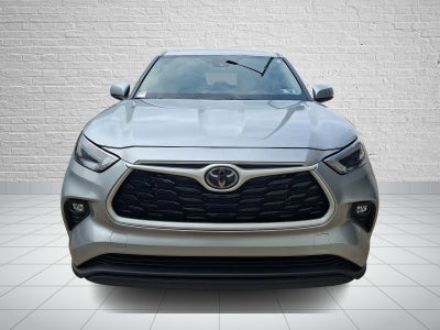 2025 Toyota Highlander XLE