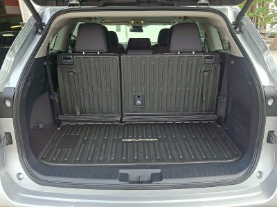 2025 Toyota Highlander XLE