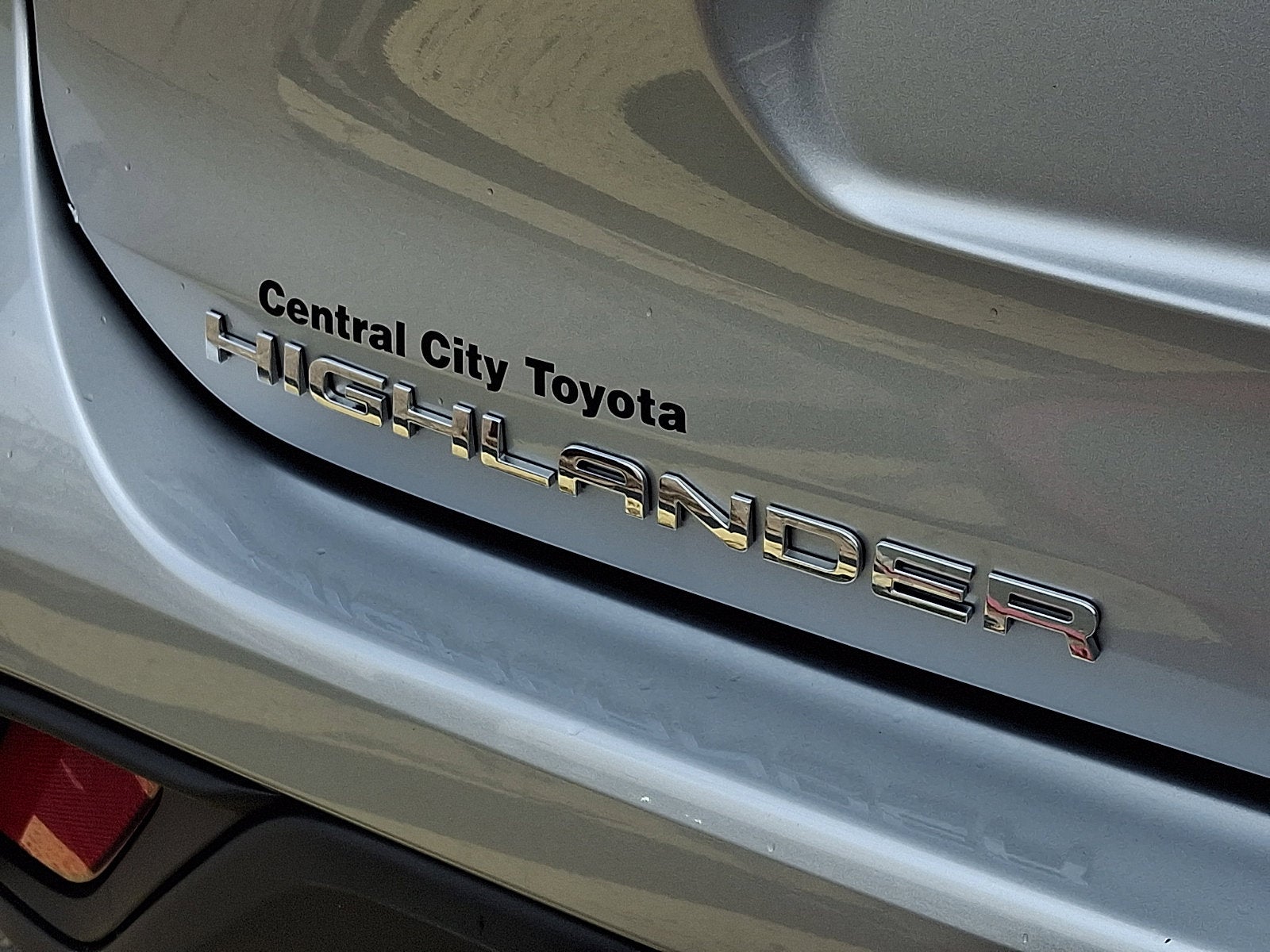 2025 Toyota Highlander XLE