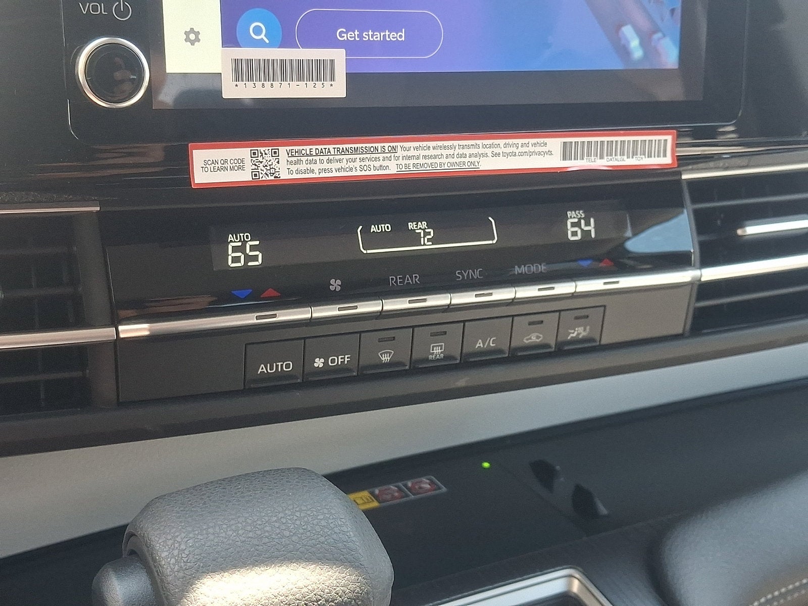 2025 Toyota Sienna LE