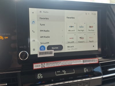 2025 Toyota Sienna LE