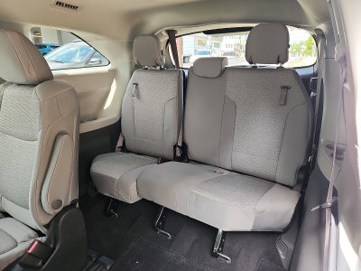 2024 Toyota Sienna LE