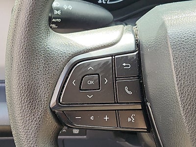 2024 Toyota Sienna LE