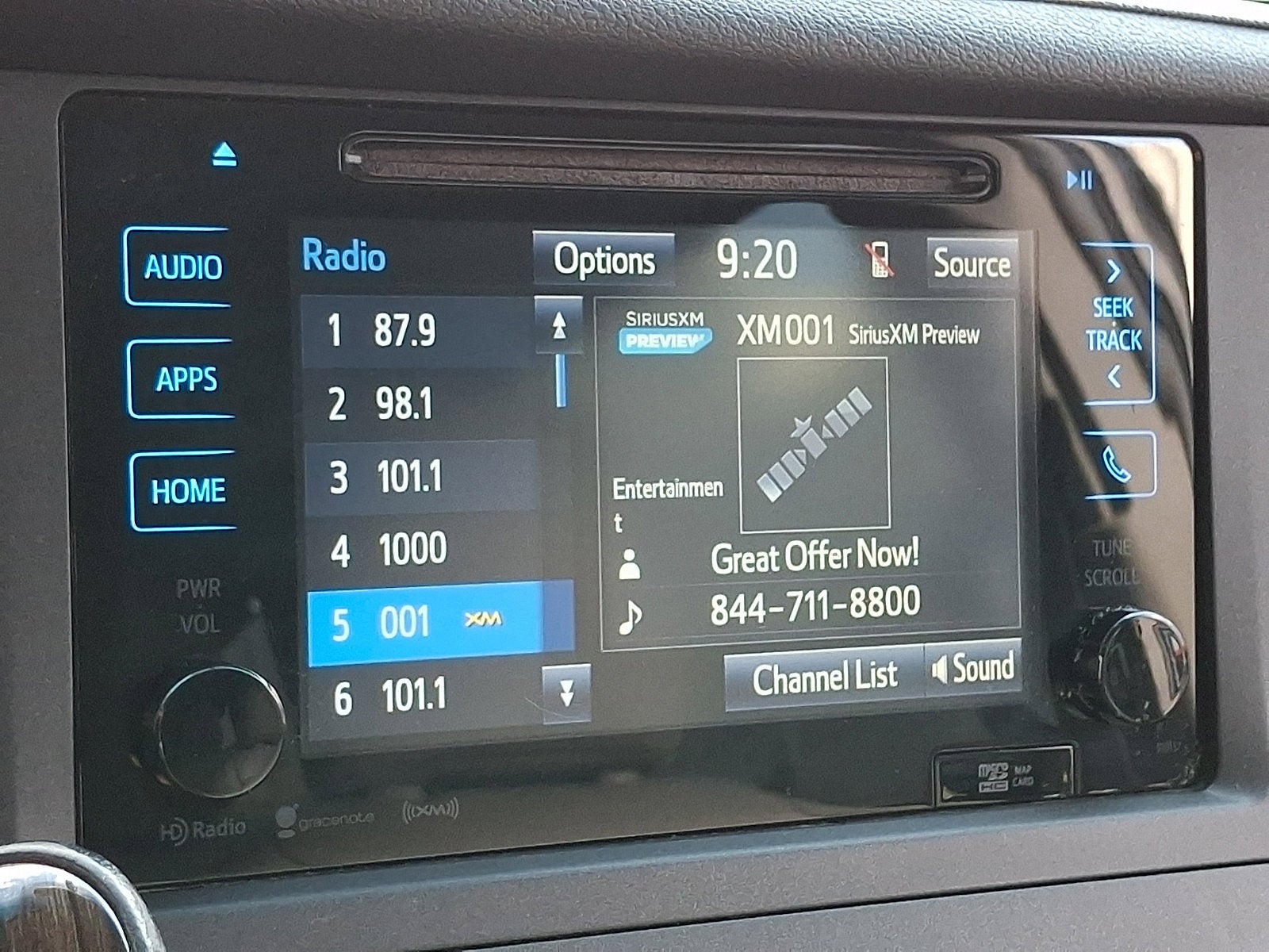 2016 Toyota Sienna XLE