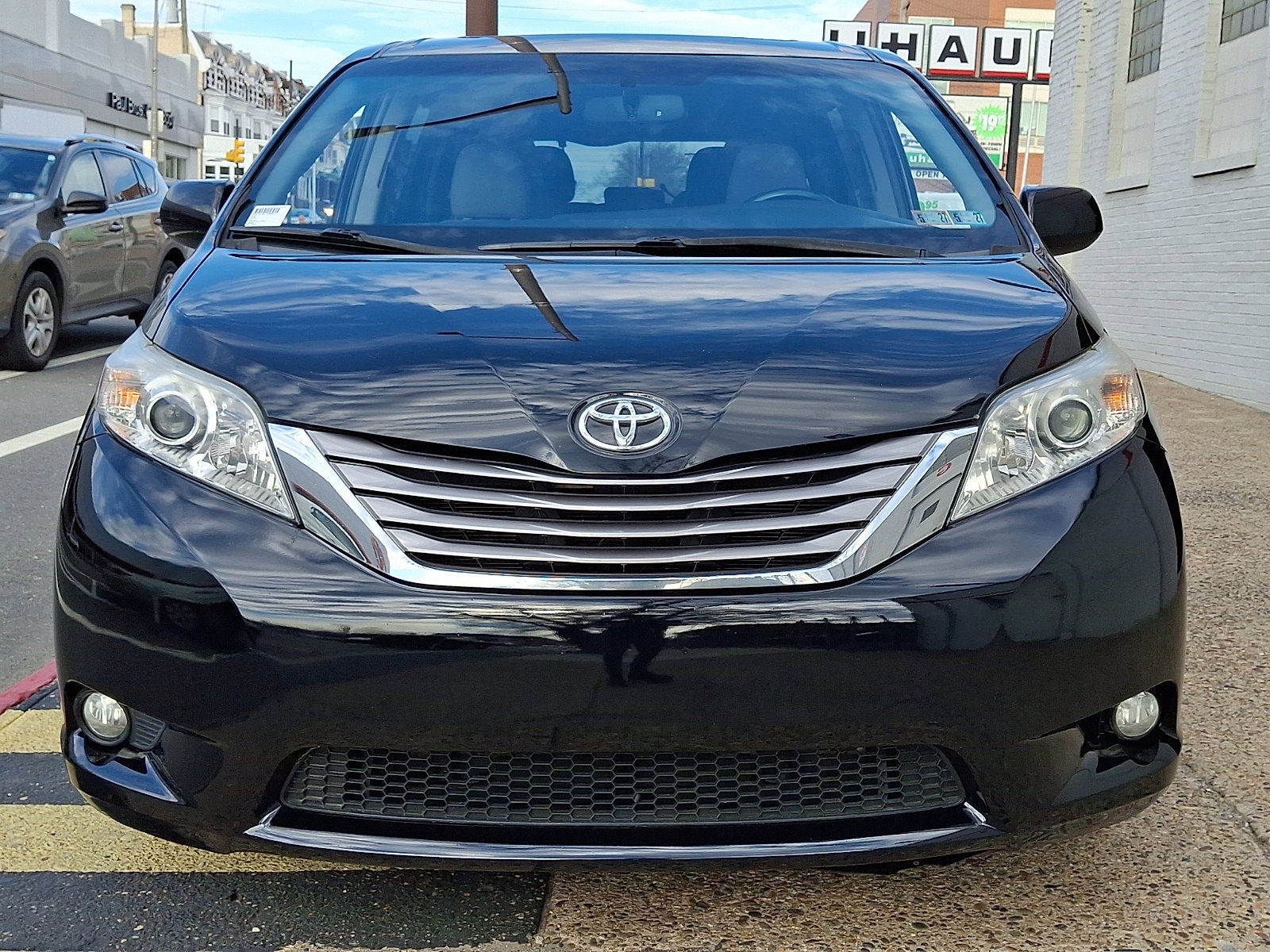 2016 Toyota Sienna XLE
