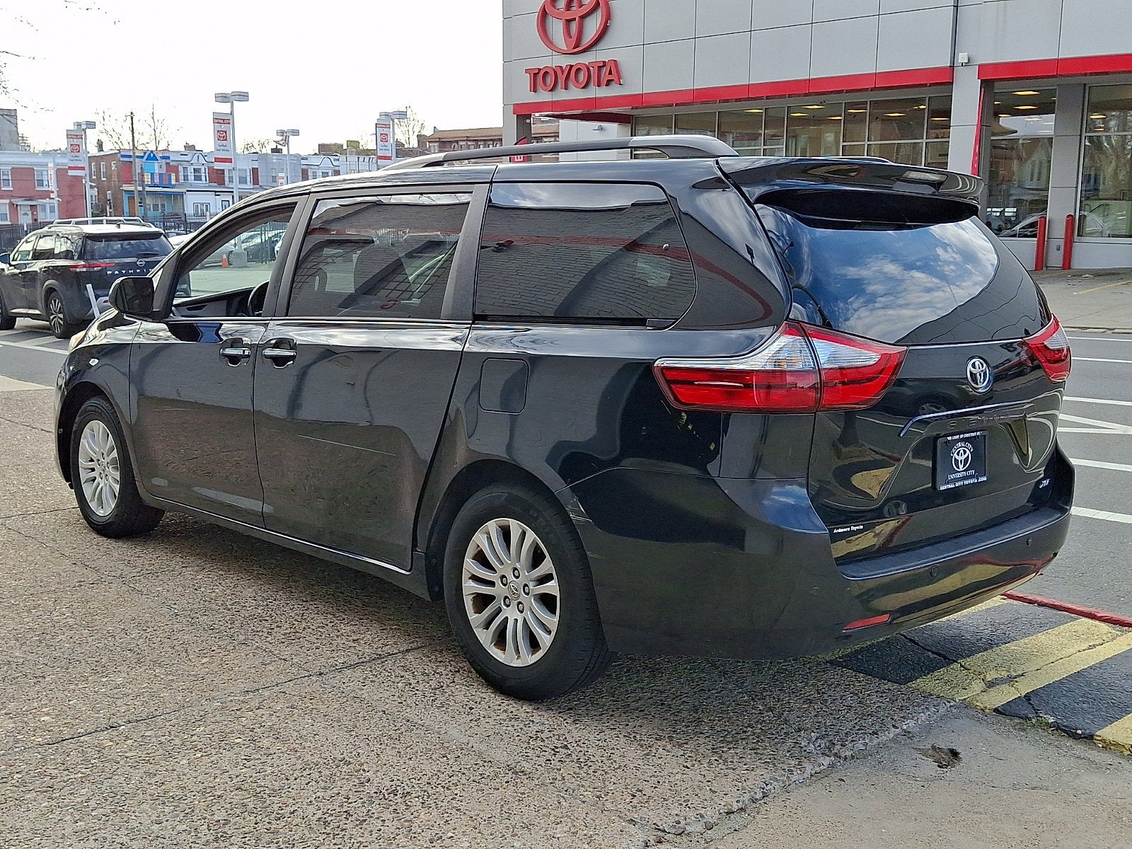 2016 Toyota Sienna XLE