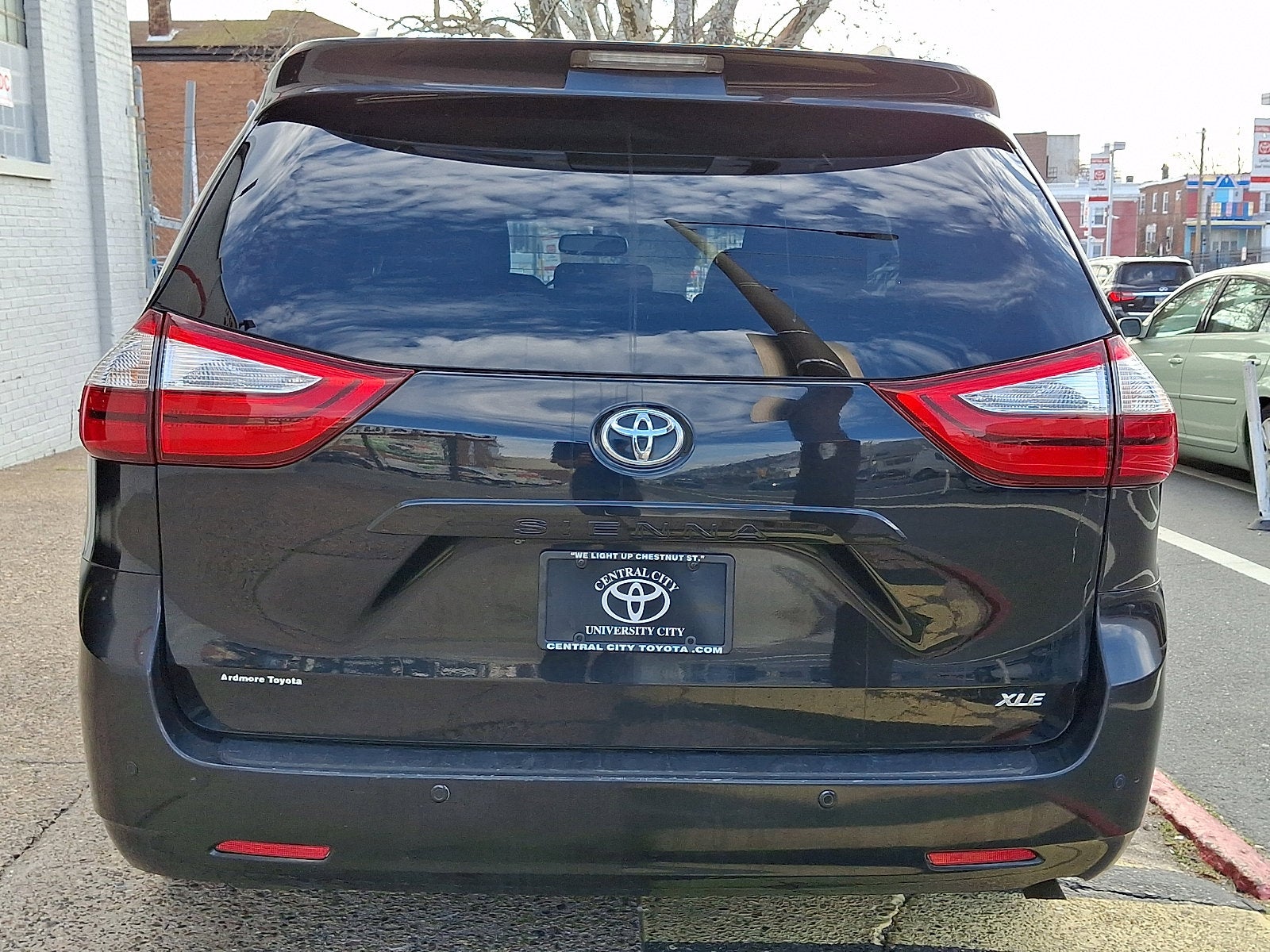 2016 Toyota Sienna XLE