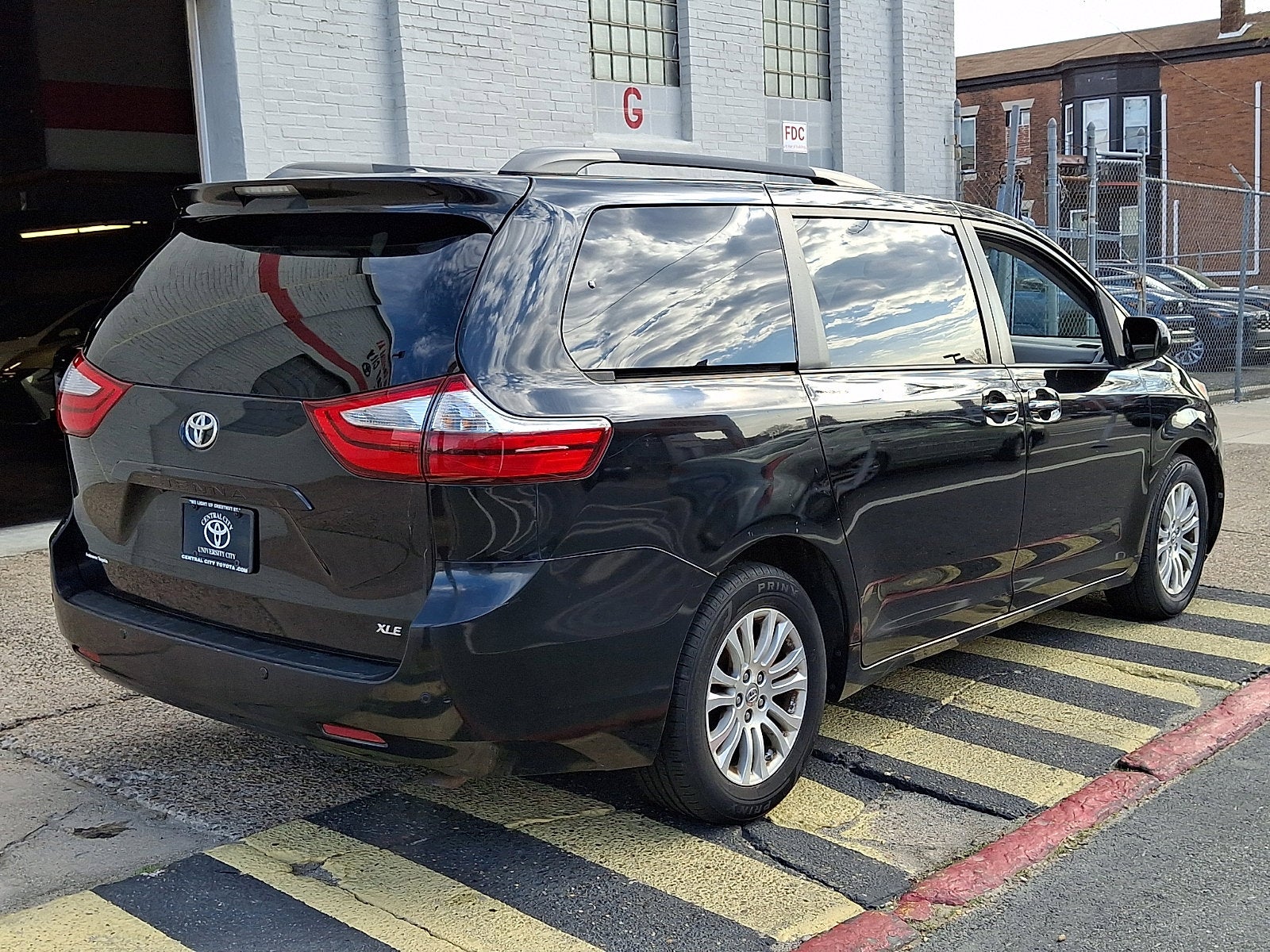 2016 Toyota Sienna XLE