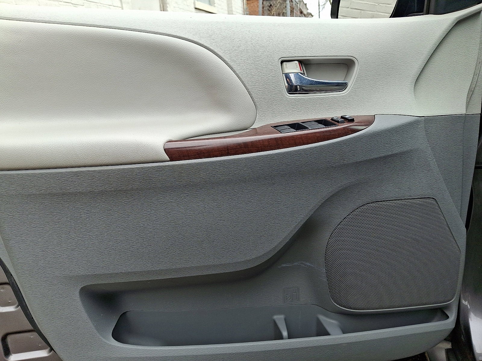 2013 Toyota Sienna XLE