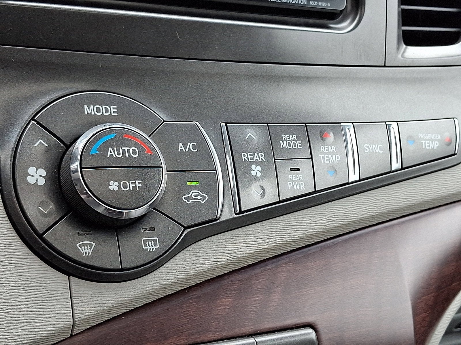 2013 Toyota Sienna XLE