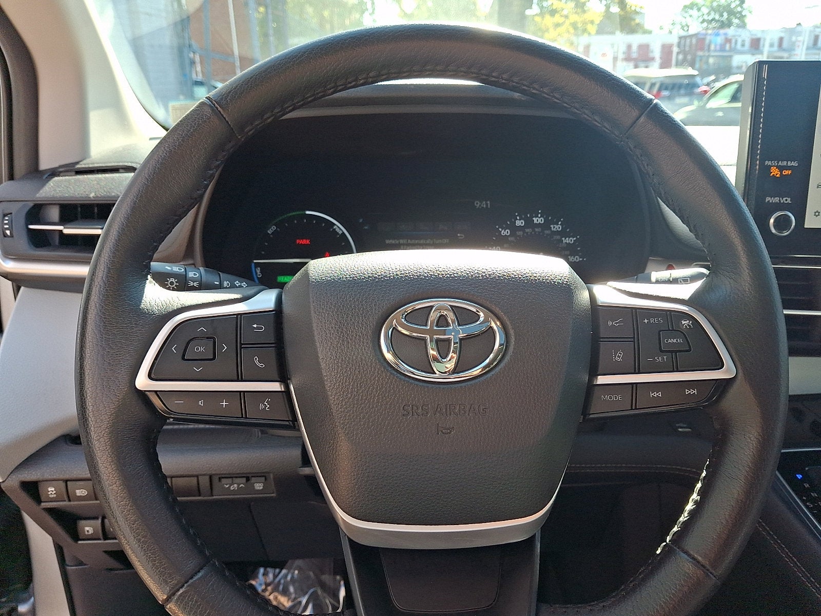 2025 Toyota Sienna XLE