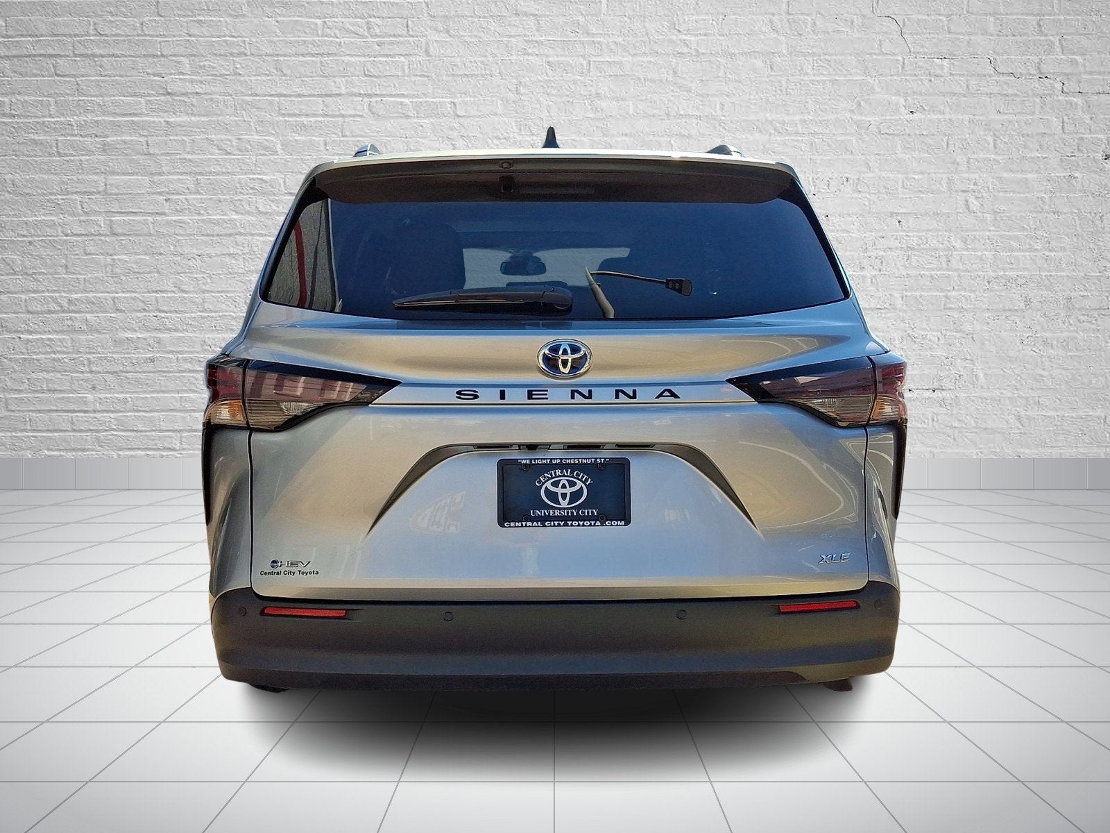 2025 Toyota Sienna XLE